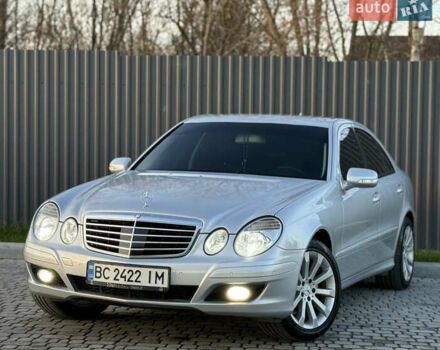 Сірий Мерседес Е-Клас, об'ємом двигуна 2.2 л та пробігом 295 тис. км за 9999 $, фото 1 на Automoto.ua