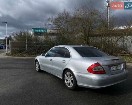 Серый Мерседес Е-Класс, объемом двигателя 2.15 л и пробегом 323 тыс. км за 7900 $, фото 1 на Automoto.ua