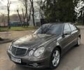 Серый Мерседес Е-Класс, объемом двигателя 3 л и пробегом 290 тыс. км за 8400 $, фото 7 на Automoto.ua