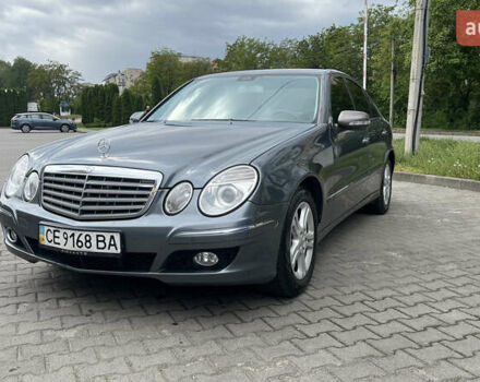 Серый Мерседес Е-Класс, объемом двигателя 2.2 л и пробегом 323 тыс. км за 8500 $, фото 1 на Automoto.ua
