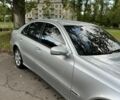 Серый Мерседес Е-Класс, объемом двигателя 2.99 л и пробегом 355 тыс. км за 6800 $, фото 2 на Automoto.ua