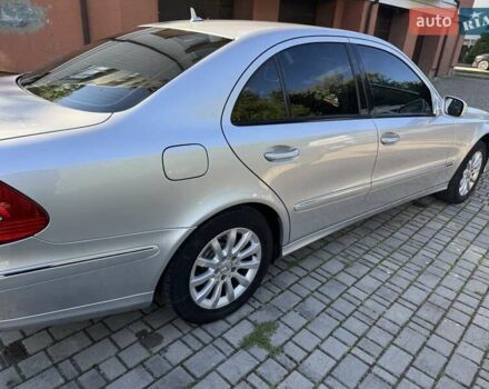 Серый Мерседес Е-Класс, объемом двигателя 1.8 л и пробегом 266 тыс. км за 8800 $, фото 15 на Automoto.ua