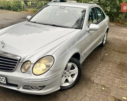Сірий Мерседес Е-Клас, об'ємом двигуна 3 л та пробігом 244 тис. км за 8500 $, фото 1 на Automoto.ua