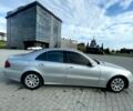 Серый Мерседес Е-Класс, объемом двигателя 3 л и пробегом 332 тыс. км за 8800 $, фото 1 на Automoto.ua