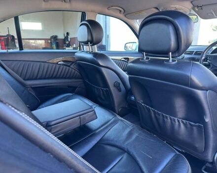 Мерседес Е-Клас 2007 у Глубокой на Automoto.ua Сірий Мерседес Е-Клас, об'ємом двигуна 3 л та пробігом 301 тис. км за 5255 $, фото 13 на Automoto.ua