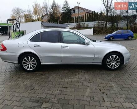 Серый Мерседес Е-Класс, объемом двигателя 2.99 л и пробегом 399 тыс. км за 9500 $, фото 2 на Automoto.ua