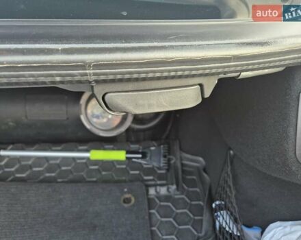 Серый Мерседес Е-Класс, объемом двигателя 1.8 л и пробегом 219 тыс. км за 10500 $, фото 30 на Automoto.ua