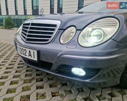 Серый Мерседес Е-Класс, объемом двигателя 1.8 л и пробегом 256 тыс. км за 8600 $, фото 19 на Automoto.ua