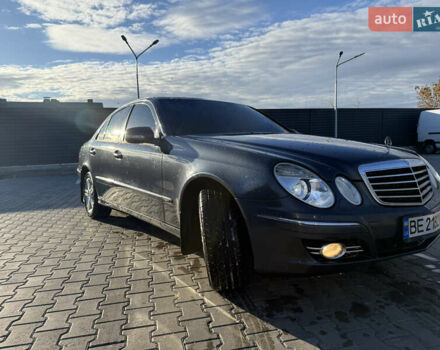 Сірий Мерседес Е-Клас, об'ємом двигуна 2.15 л та пробігом 502 тис. км за 8700 $, фото 17 на Automoto.ua