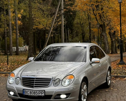 Мерседес Е-Клас 2008 у Львові на Automoto.ua Сірий Мерседес Е-Клас, об'ємом двигуна 2.99 л та пробігом 319 тис. км за 11500 $, фото 3 на Automoto.ua