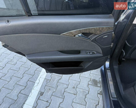 Сірий Мерседес Е-Клас, об'ємом двигуна 2.15 л та пробігом 502 тис. км за 8700 $, фото 36 на Automoto.ua