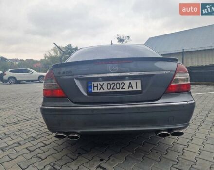 Сірий Мерседес Е-Клас, об'ємом двигуна 1.8 л та пробігом 257 тис. км за 7800 $, фото 17 на Automoto.ua