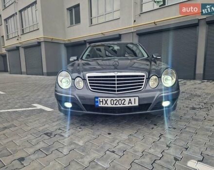 Сірий Мерседес Е-Клас, об'ємом двигуна 1.8 л та пробігом 257 тис. км за 7800 $, фото 18 на Automoto.ua