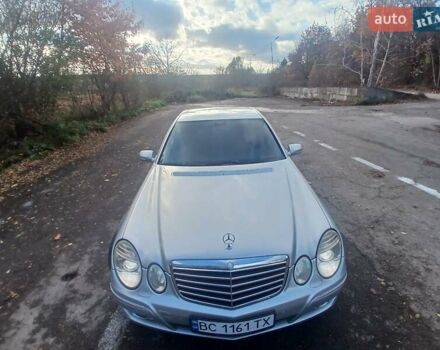 Серый Мерседес Е-Класс, объемом двигателя 3 л и пробегом 382 тыс. км за 10550 $, фото 11 на Automoto.ua