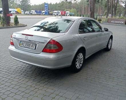 Серый Мерседес Е-Класс, объемом двигателя 2.2 л и пробегом 315 тыс. км за 7850 $, фото 8 на Automoto.ua