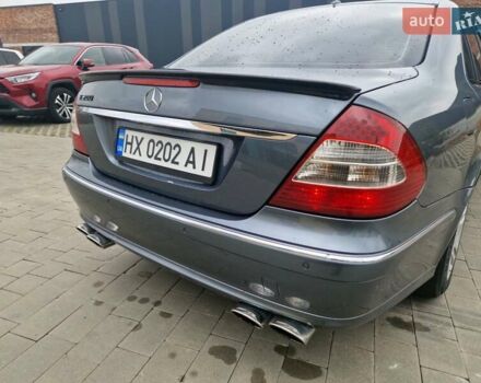 Серый Мерседес Е-Класс, объемом двигателя 1.8 л и пробегом 256 тыс. км за 8600 $, фото 14 на Automoto.ua