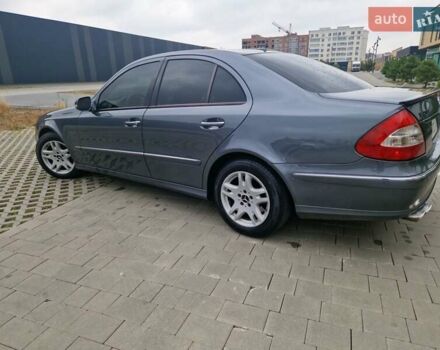 Серый Мерседес Е-Класс, объемом двигателя 1.8 л и пробегом 256 тыс. км за 8600 $, фото 11 на Automoto.ua