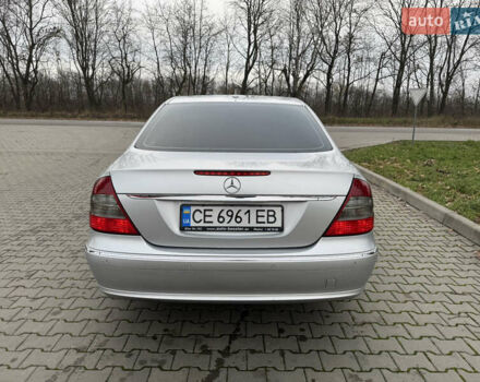 Сірий Мерседес Е-Клас, об'ємом двигуна 2.2 л та пробігом 253 тис. км за 8700 $, фото 5 на Automoto.ua