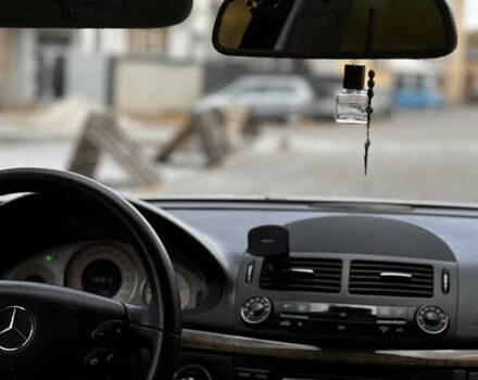 Мерседес Е-Клас 2008 у Львові на Automoto.ua Сірий Мерседес Е-Клас, об'ємом двигуна 2.99 л та пробігом 319 тис. км за 11500 $, фото 27 на Automoto.ua