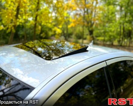 Серый Мерседес Е-Класс, объемом двигателя 2.1 л и пробегом 345 тыс. км за 11500 $, фото 3 на Automoto.ua