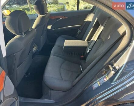 Серый Мерседес Е-Класс, объемом двигателя 2.2 л и пробегом 258 тыс. км за 11999 $, фото 28 на Automoto.ua