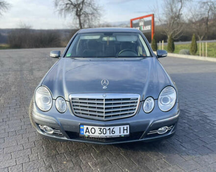 Серый Мерседес Е-Класс, объемом двигателя 2.15 л и пробегом 249 тыс. км за 13100 $, фото 1 на Automoto.ua