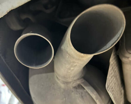 Серый Мерседес Е-Класс, объемом двигателя 2.2 л и пробегом 345 тыс. км за 11300 $, фото 14 на Automoto.ua