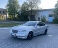 Серый Мерседес Е-Класс, объемом двигателя 2.2 л и пробегом 399 тыс. км за 3999 $, фото 1 на Automoto.ua