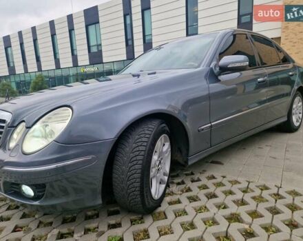 Серый Мерседес Е-Класс, объемом двигателя 1.8 л и пробегом 256 тыс. км за 8600 $, фото 17 на Automoto.ua