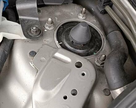 Серый Мерседес Е-Класс, объемом двигателя 2.15 л и пробегом 259 тыс. км за 10400 $, фото 35 на Automoto.ua