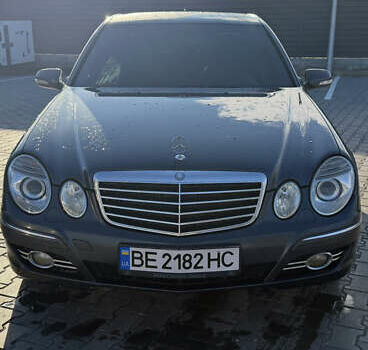 Сірий Мерседес Е-Клас, об'ємом двигуна 2.15 л та пробігом 502 тис. км за 8700 $, фото 4 на Automoto.ua