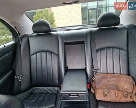 Серый Мерседес Е-Класс, объемом двигателя 1.8 л и пробегом 256 тыс. км за 8600 $, фото 22 на Automoto.ua