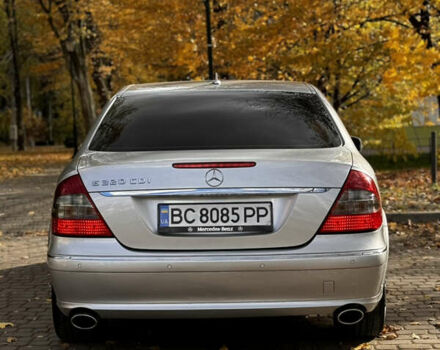 Мерседес Е-Клас 2008 у Львові на Automoto.ua Сірий Мерседес Е-Клас, об'ємом двигуна 2.99 л та пробігом 319 тис. км за 11500 $, фото 11 на Automoto.ua