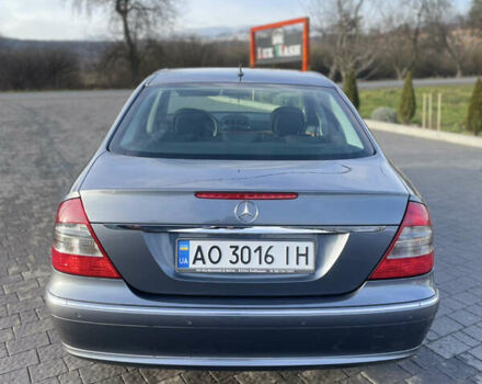 Серый Мерседес Е-Класс, объемом двигателя 2.15 л и пробегом 249 тыс. км за 13100 $, фото 22 на Automoto.ua