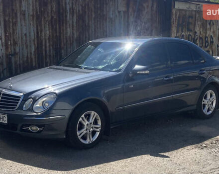 Сірий Мерседес Е-Клас, об'ємом двигуна 2.15 л та пробігом 502 тис. км за 8700 $, фото 18 на Automoto.ua