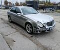 Сірий Мерседес Е-Клас, об'ємом двигуна 0 л та пробігом 300 тис. км за 2850 $, фото 4 на Automoto.ua