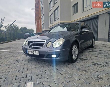 Сірий Мерседес Е-Клас, об'ємом двигуна 1.8 л та пробігом 254 тис. км за 7700 $, фото 8 на Automoto.ua