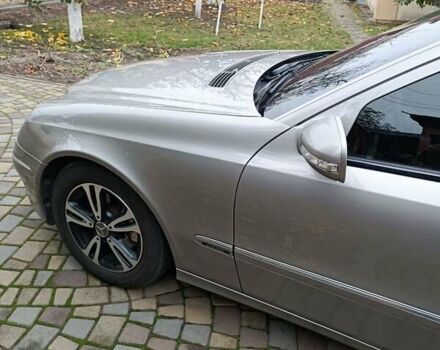 Серый Мерседес Е-Класс, объемом двигателя 2.15 л и пробегом 259 тыс. км за 10400 $, фото 53 на Automoto.ua