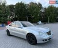 Серый Мерседес Е-Класс, объемом двигателя 2.15 л и пробегом 370 тыс. км за 7900 $, фото 5 на Automoto.ua