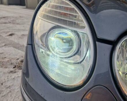 Серый Мерседес Е-Класс, объемом двигателя 1.8 л и пробегом 260 тыс. км за 7700 $, фото 23 на Automoto.ua