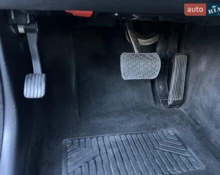 Серый Мерседес Е-Класс, объемом двигателя 2.2 л и пробегом 258 тыс. км за 11999 $, фото 22 на Automoto.ua