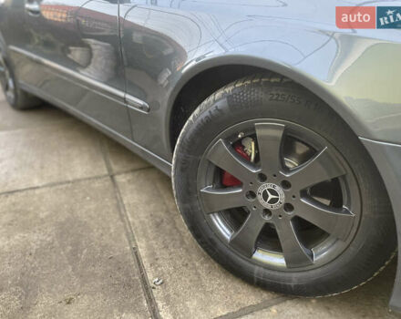 Серый Мерседес Е-Класс, объемом двигателя 2.15 л и пробегом 249 тыс. км за 13100 $, фото 7 на Automoto.ua