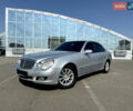 Мерседес Е-Клас 2008 у Києві на Automoto.ua Сірий Мерседес Е-Клас, об'ємом двигуна 2.2 л та пробігом 337 тис. км за 9600 $, фото 1 на Automoto.ua
