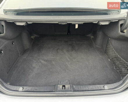 Сірий Мерседес Е-Клас, об'ємом двигуна 2.2 л та пробігом 253 тис. км за 8700 $, фото 13 на Automoto.ua