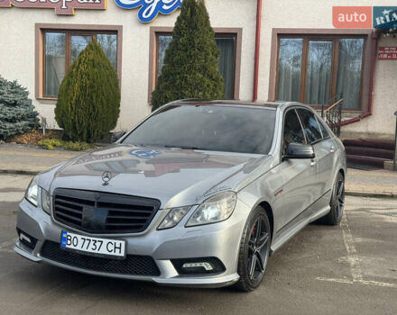 Сірий Мерседес Е-Клас, об'ємом двигуна 2.14 л та пробігом 303 тис. км за 14999 $, фото 1 на Automoto.ua