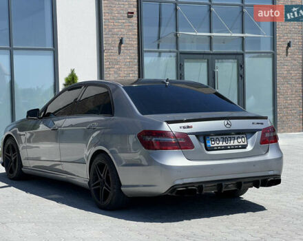 Серый Мерседес Е-Класс, объемом двигателя 2.14 л и пробегом 303 тыс. км за 16300 $, фото 15 на Automoto.ua
