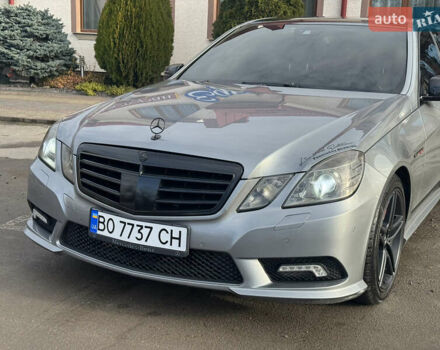 Сірий Мерседес Е-Клас, об'ємом двигуна 2.14 л та пробігом 303 тис. км за 14999 $, фото 10 на Automoto.ua