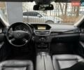 Сірий Мерседес Е-Клас, об'ємом двигуна 3 л та пробігом 228 тис. км за 18000 $, фото 27 на Automoto.ua