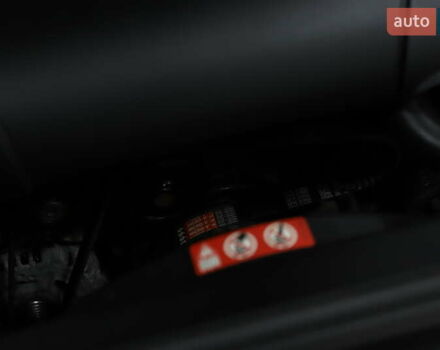 Сірий Мерседес Е-Клас, об'ємом двигуна 2.2 л та пробігом 194 тис. км за 14899 $, фото 95 на Automoto.ua