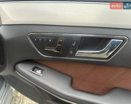 Сірий Мерседес Е-Клас, об'ємом двигуна 3 л та пробігом 257 тис. км за 17200 $, фото 27 на Automoto.ua